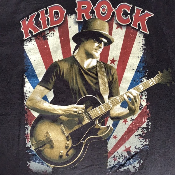 Kid Rock 2011 Concert Tee Shirt - Picture 4 of 7